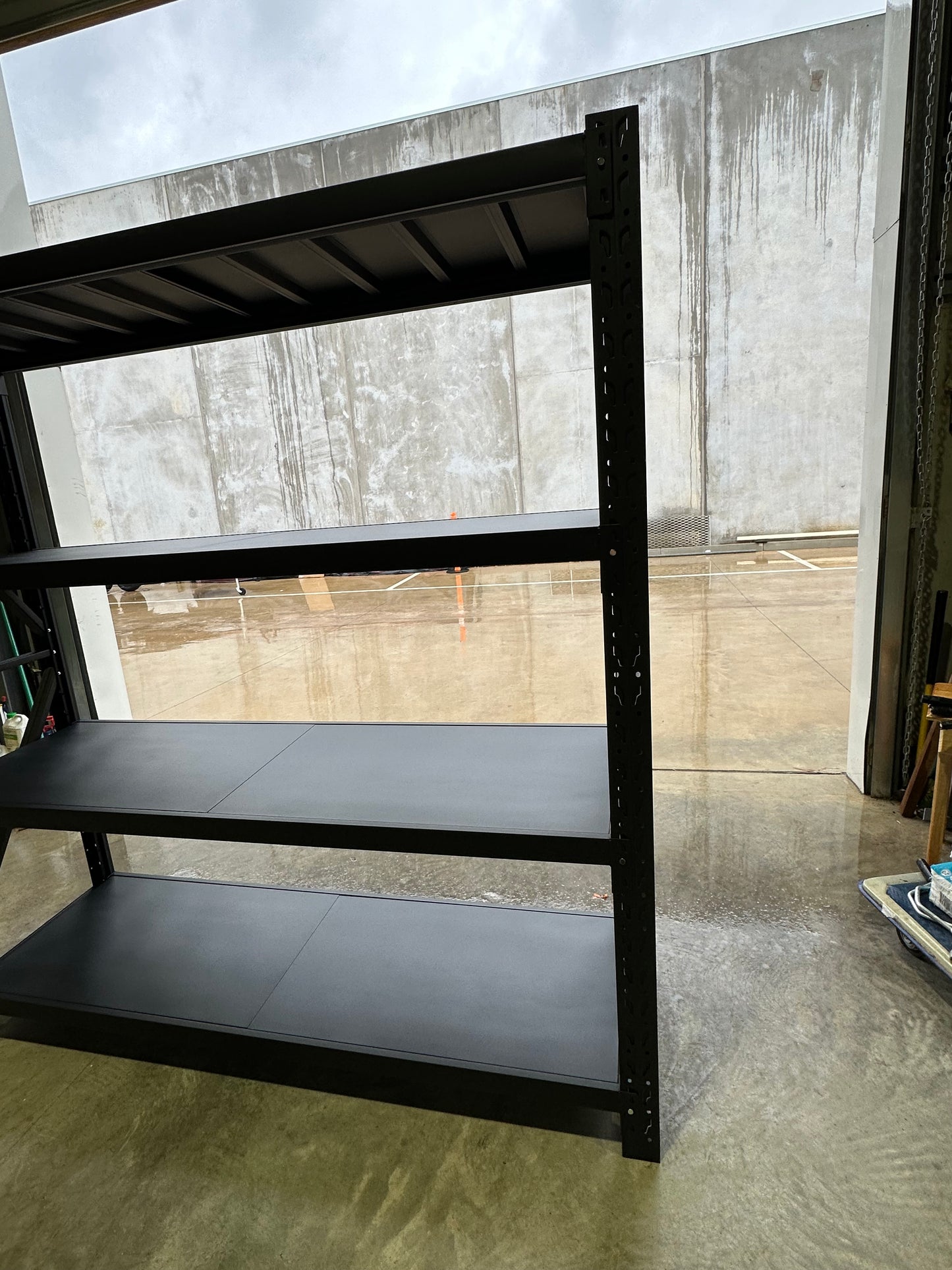 Heavy-Duty Black Shelving Unit - 800kg Capacity, Easy Assembly, Garage Storage
