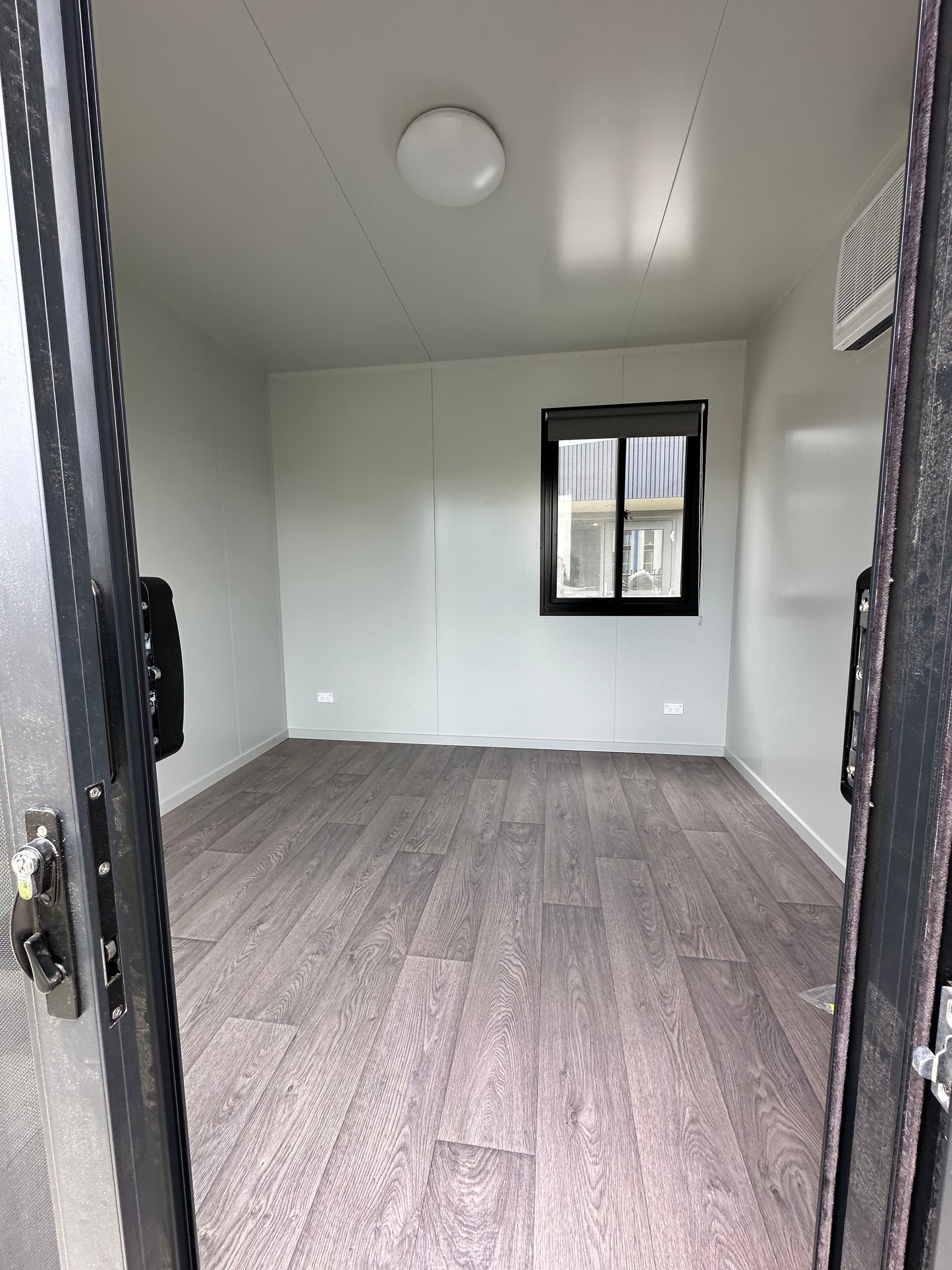 Transportable Skid Cabin 3m x 3m - No Permit, Premium Design